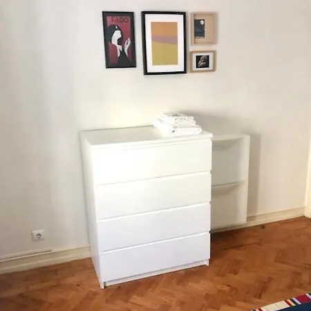 Minha Casa Homestay Lisbon